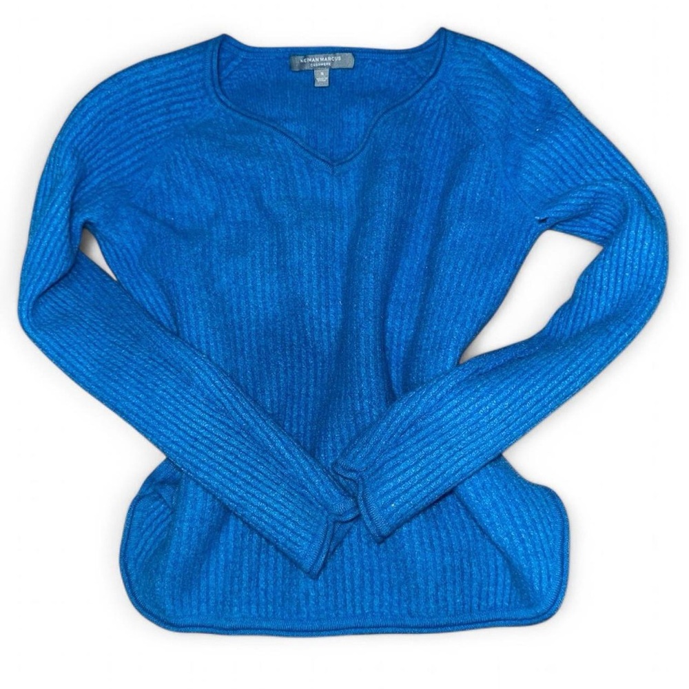 Neiman Marcus Blue Women's Sweater 100% Cashmere.